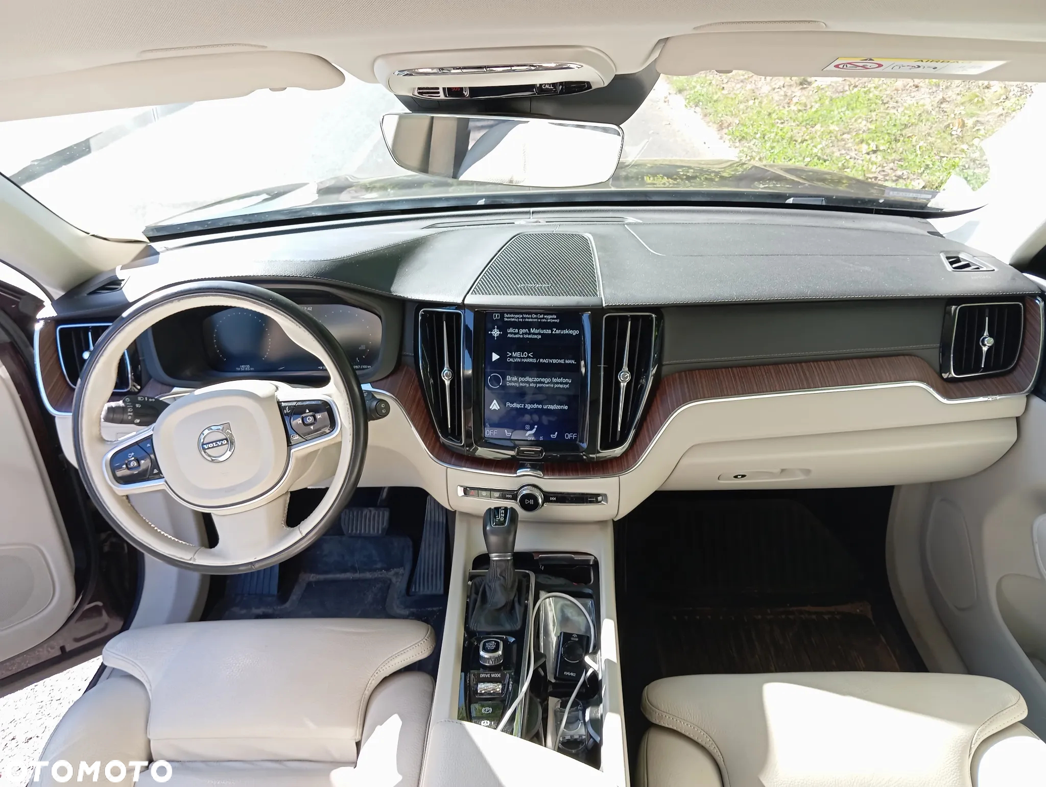 Volvo XC 60 D5 AWD Inscription - 8
