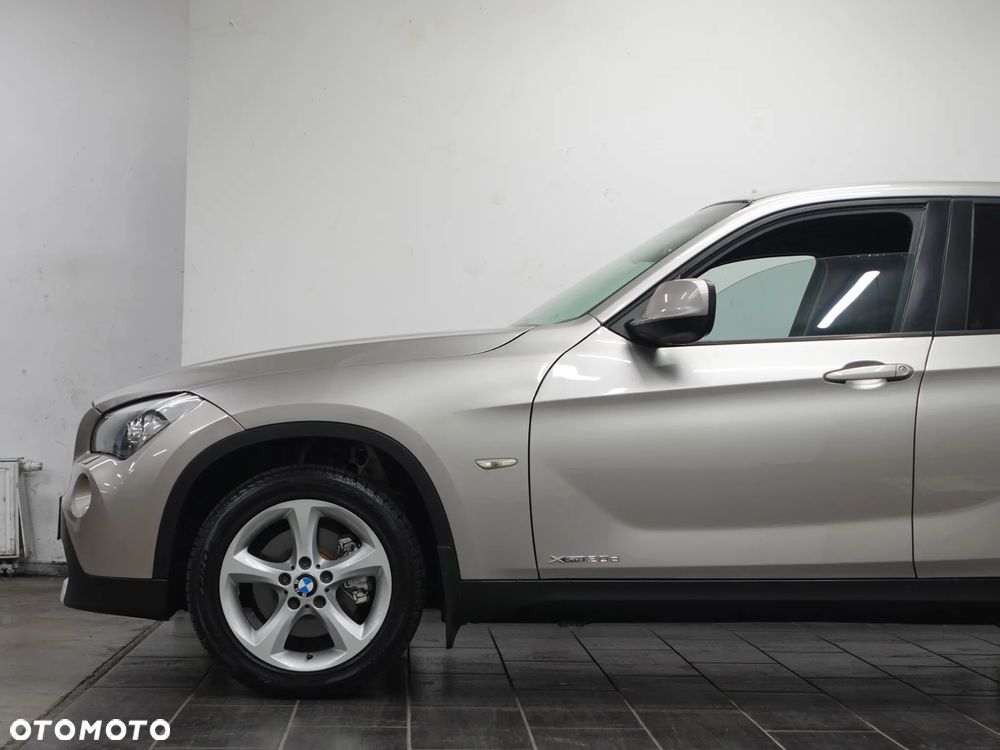 BMW X1 xDrive20d - 17