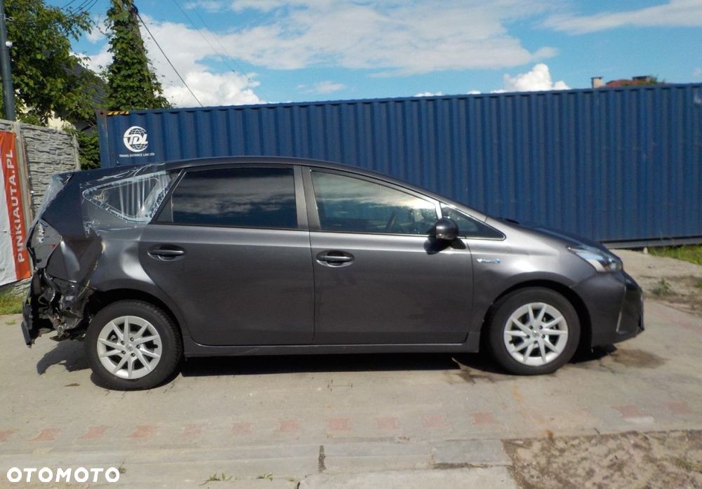 Toyota Prius+ - 25