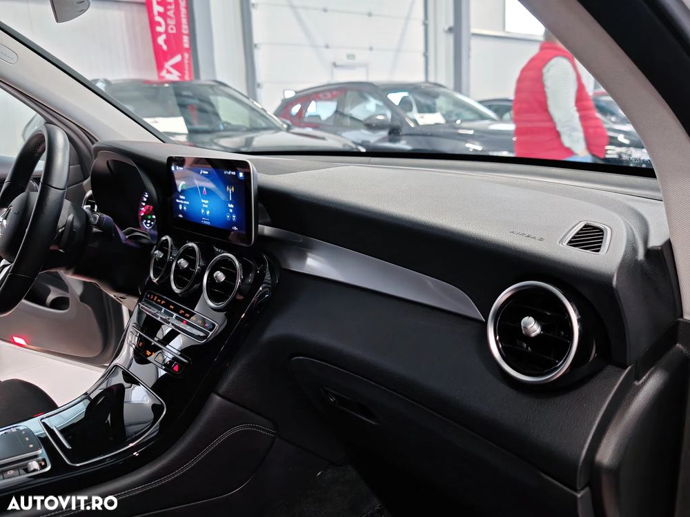 Mercedes-Benz GLC 200 4MATIC - 19