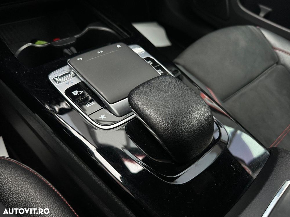 Mercedes-Benz A - 27