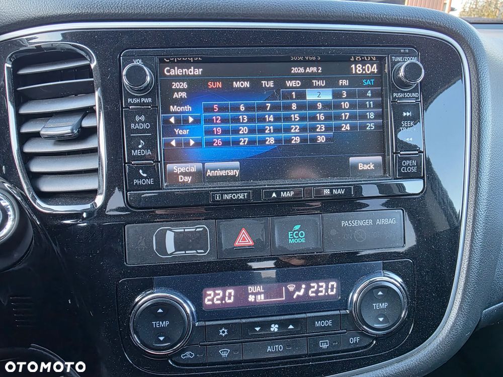 Mitsubishi Outlander - 24