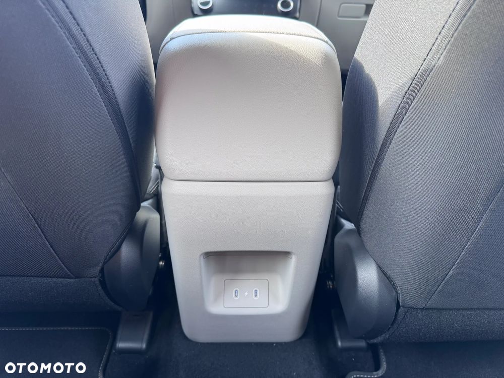 Hyundai Tucson 1.6 T-GDi HEV Modern 2WD - 18