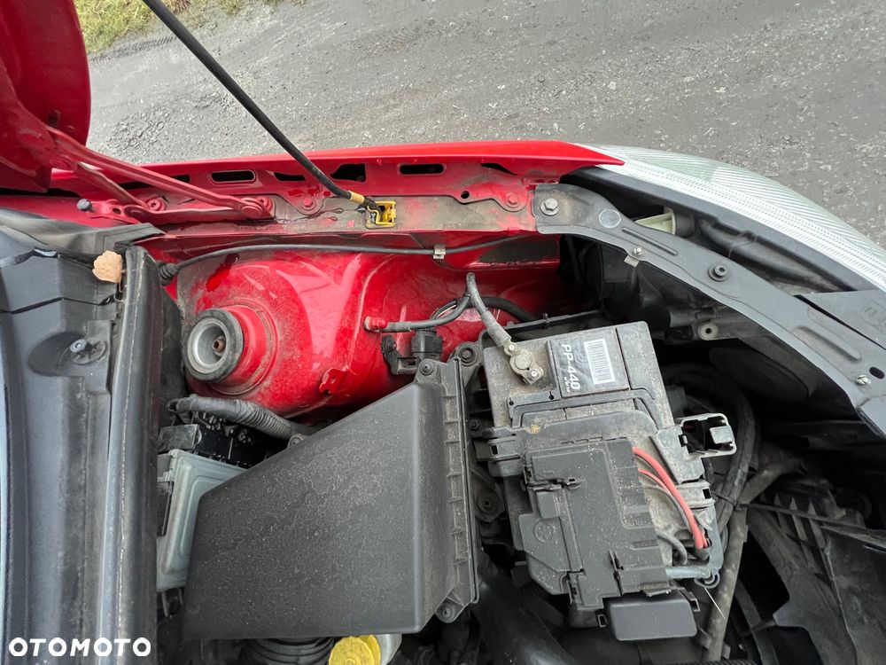 Skoda Fabia 1.2 HTP STYLE Edition - 12