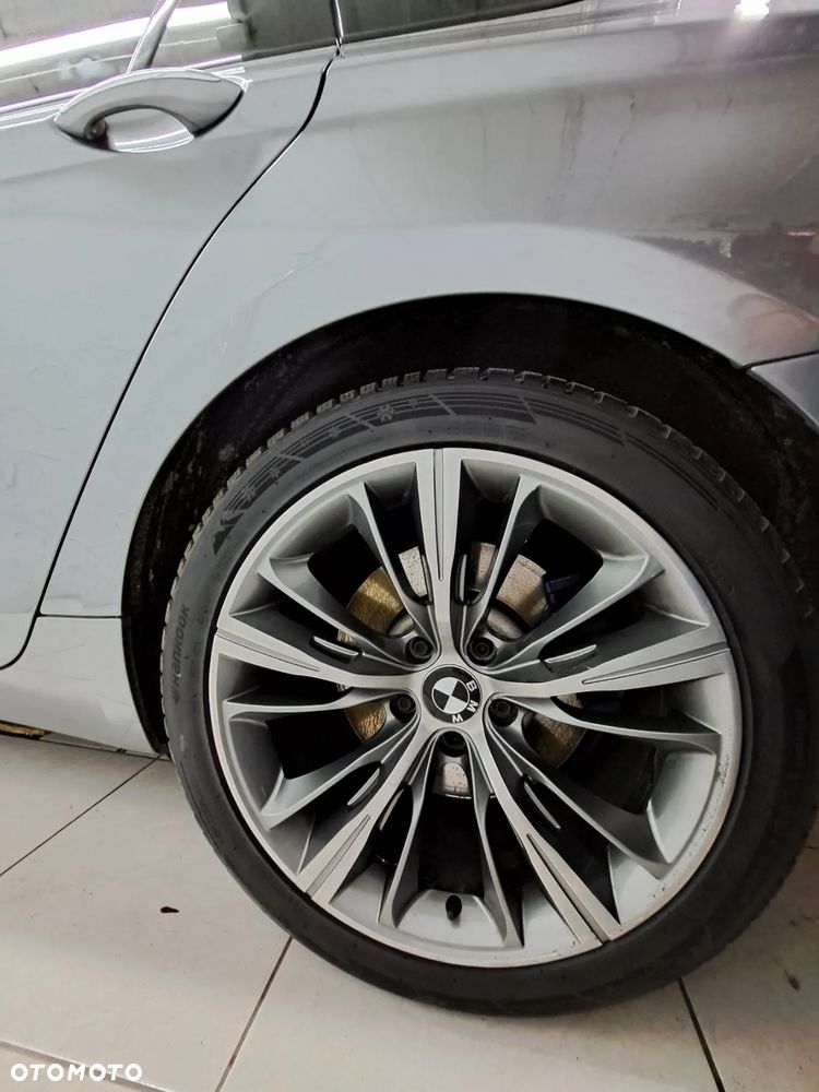 BMW Seria 5 530d - 33