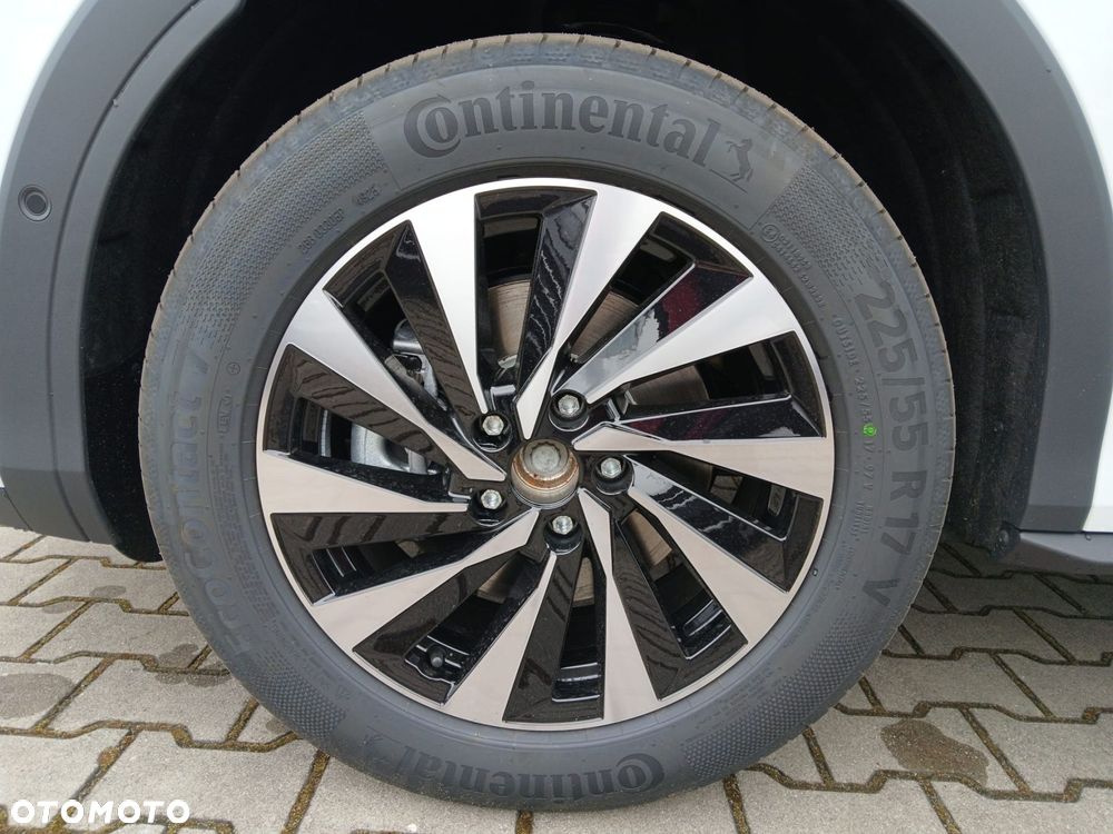 Volkswagen T-Roc - 8