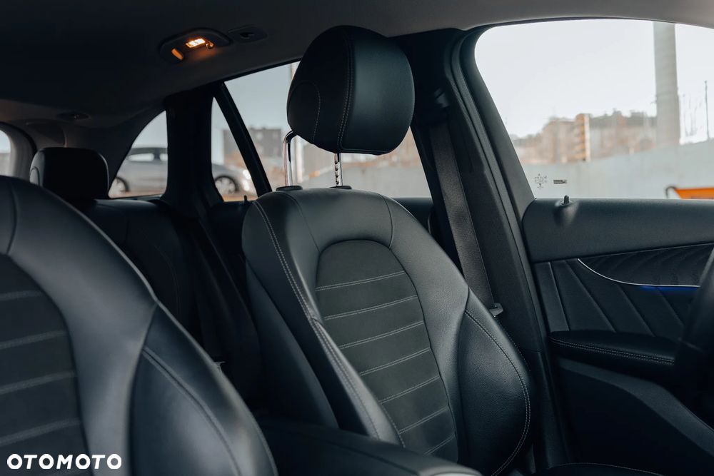 Mercedes-Benz GLC 200 d 4-Matic Business Edition - 25