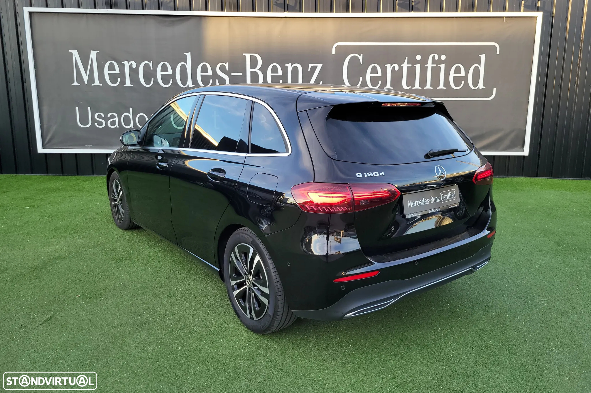 Mercedes-Benz B 180 d - 7