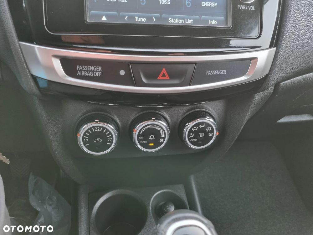 Mitsubishi ASX - 17