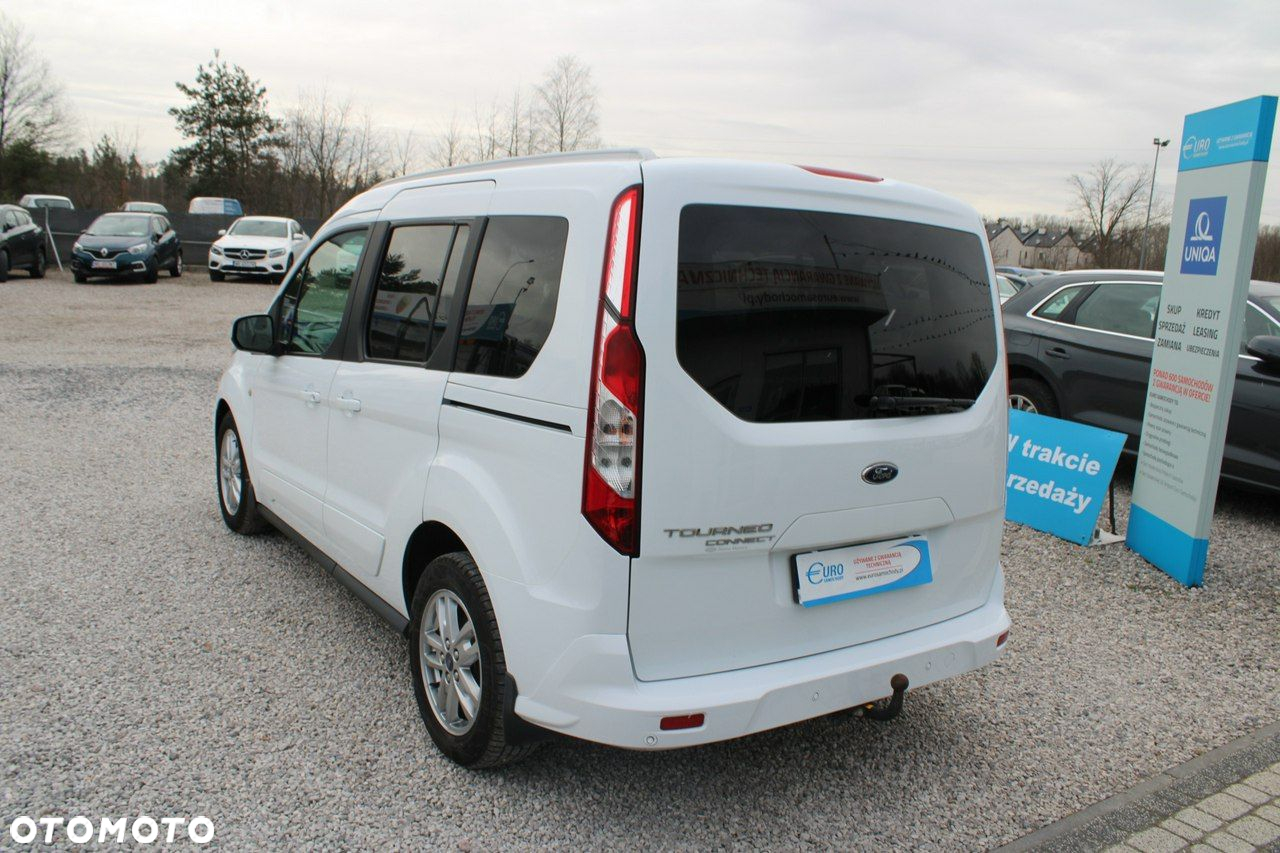 Ford Tourneo Connect - 8