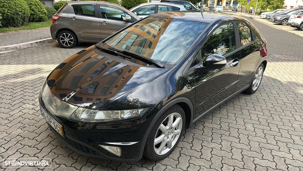 Honda Civic 1.8i-VTEC Executive - 3