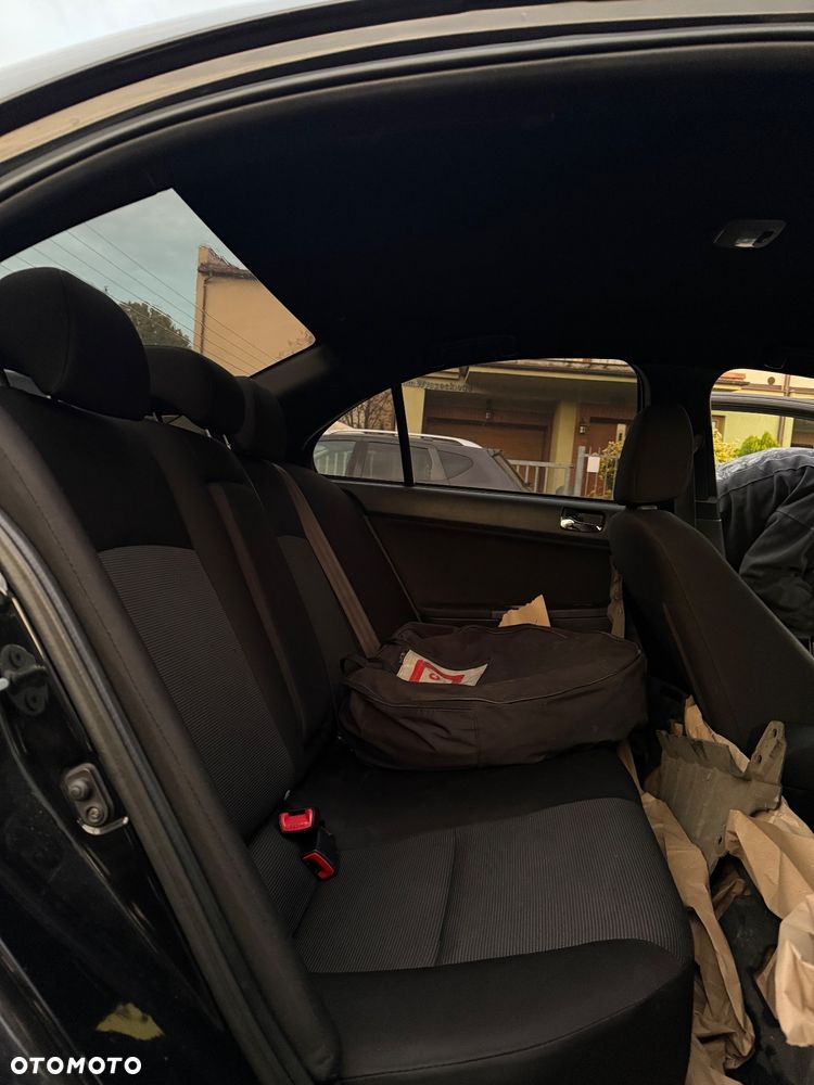 Mitsubishi Lancer 1.8 Instyle NAVI CVT - 11