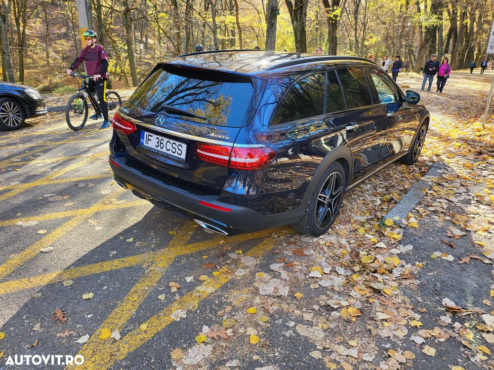 Mercedes-Benz E 220 d T-Modell 4MATIC Aut - 2