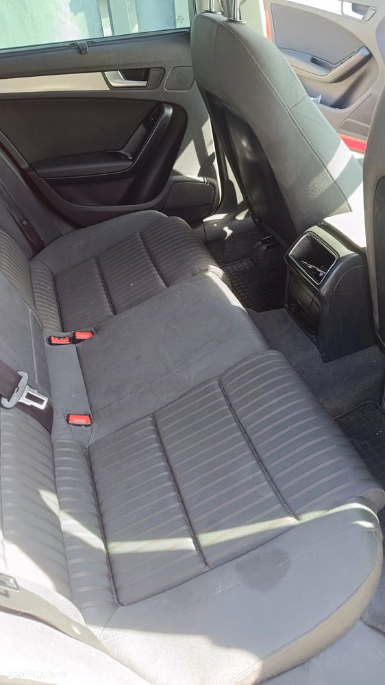 Audi A4 Avant 2.0 TDI Multitronic - 29