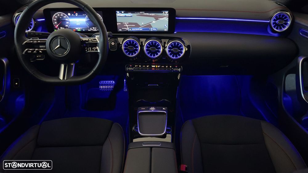 Mercedes-Benz CLA 250 e Shooting Brake AMG Line - 32