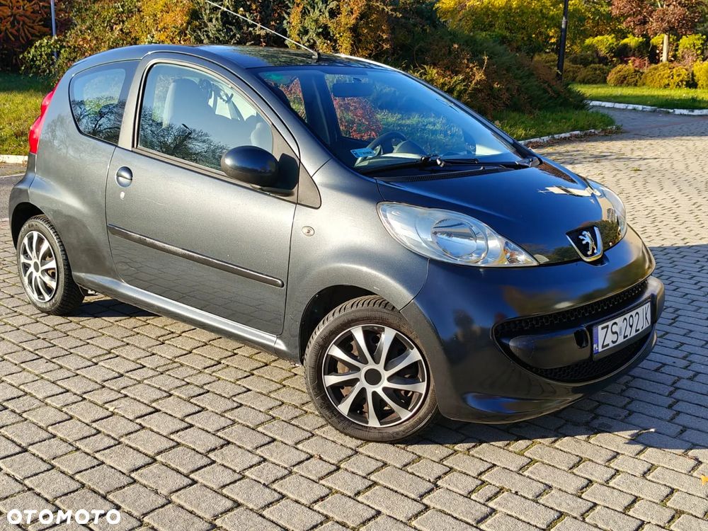 Peugeot 107 1.0 Happy - 14
