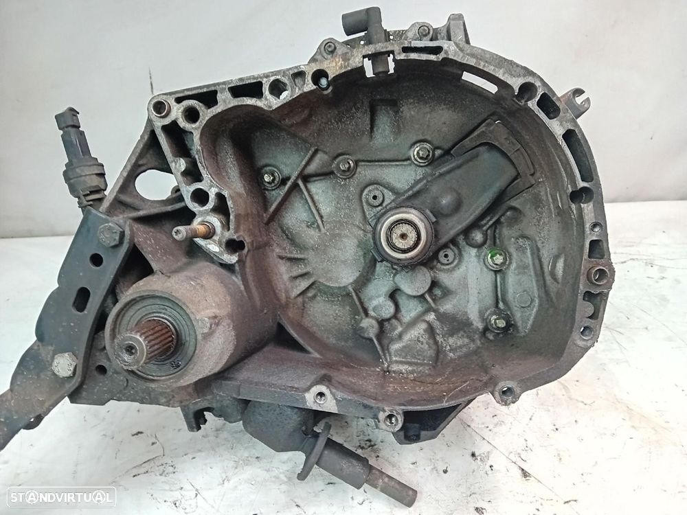 Caixa de velocidades manual RENAULT Clio II (BB0/1/2_, CB0/1/2_) - 1