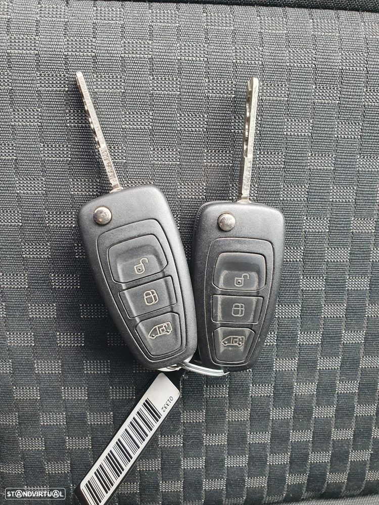 Ford Transit 350 L5 2.0 TDCi CAB. DUPLA - 7LUG. - 11