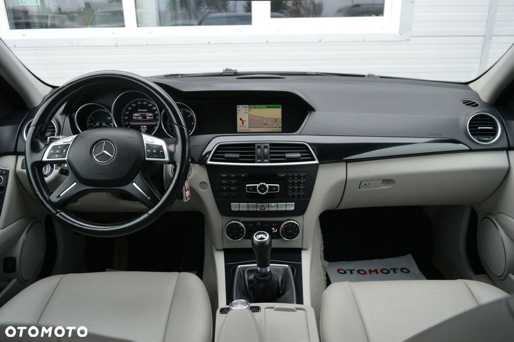 Mercedes-Benz Klasa C - 2