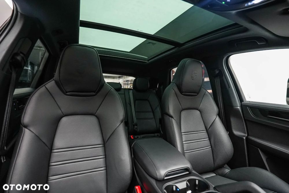 Porsche Cayenne Standard - 15
