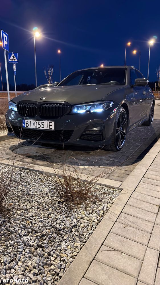 BMW Seria 3 330i xDrive - 11