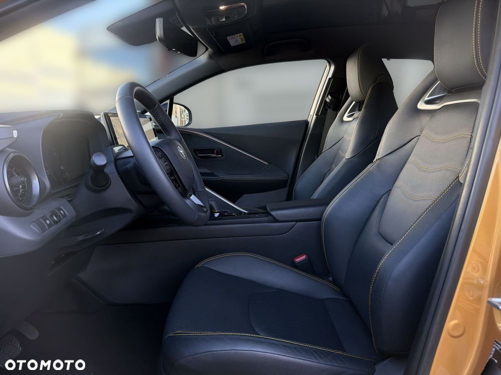 Toyota C-HR - 15