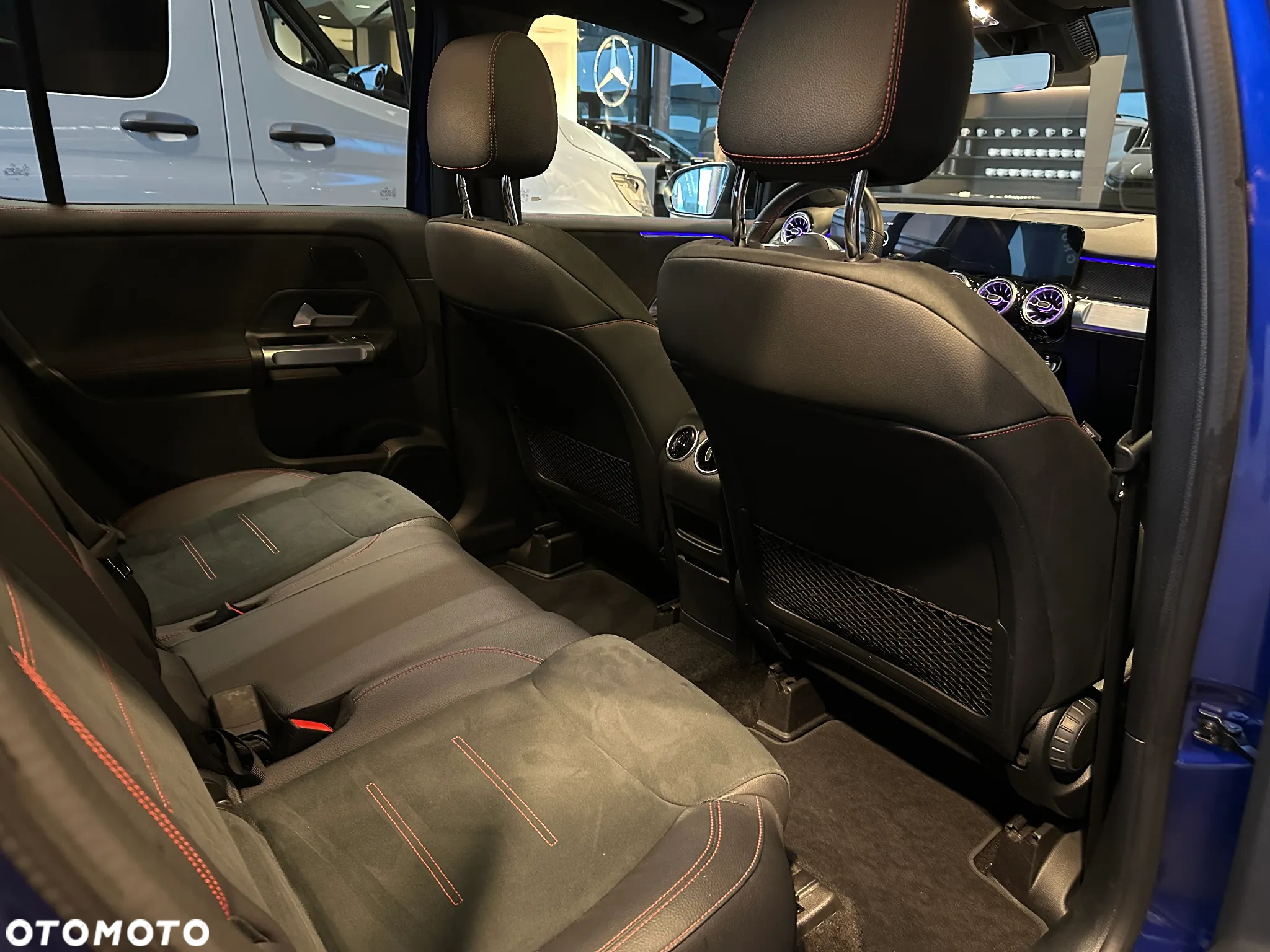 Mercedes-Benz GLB 200 d AMG Line 8G-DCT - 13
