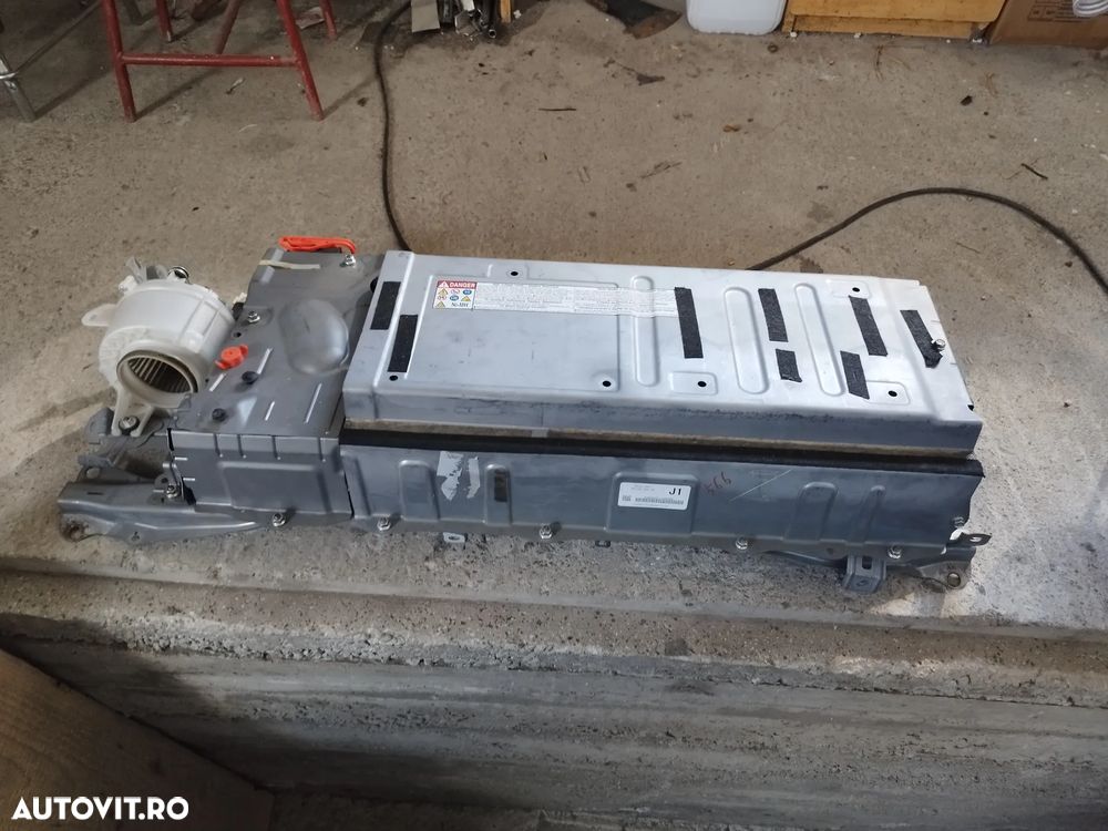 Vand baterie Toyota Prius 3 + o carcasa completa - 3