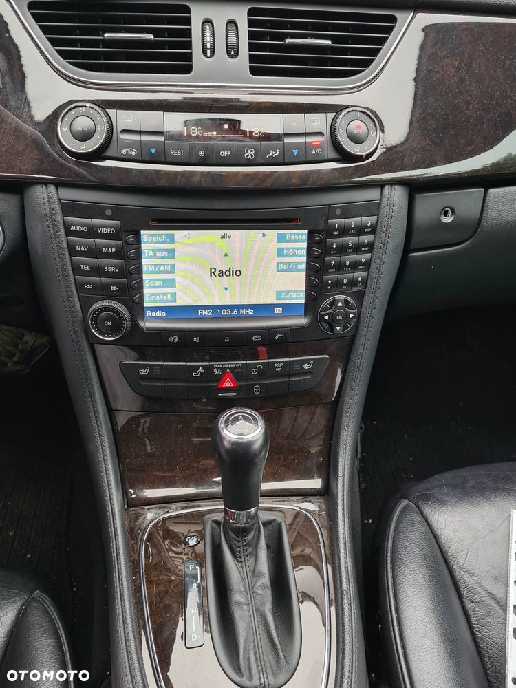Mercedes-Benz CLS 350 CGI 7G-TRONIC - 12