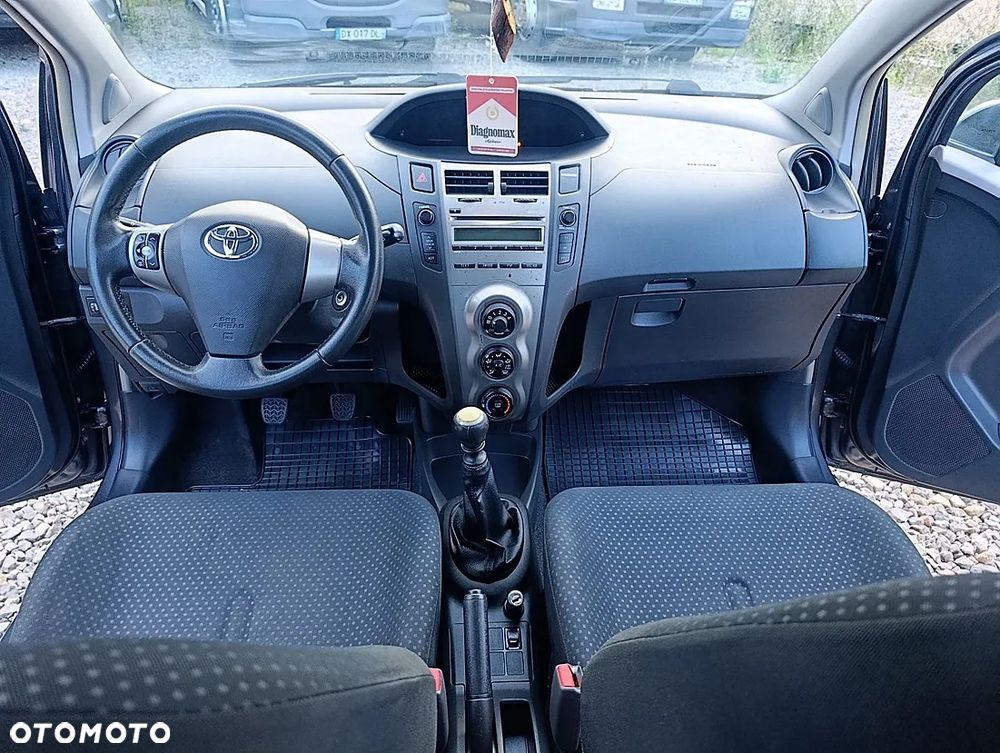 Toyota Yaris 1.33 Prestige - 14
