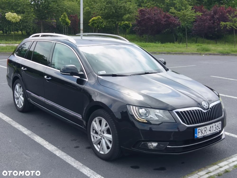 Skoda Superb 2.0 TDI DSG Elegance - 2