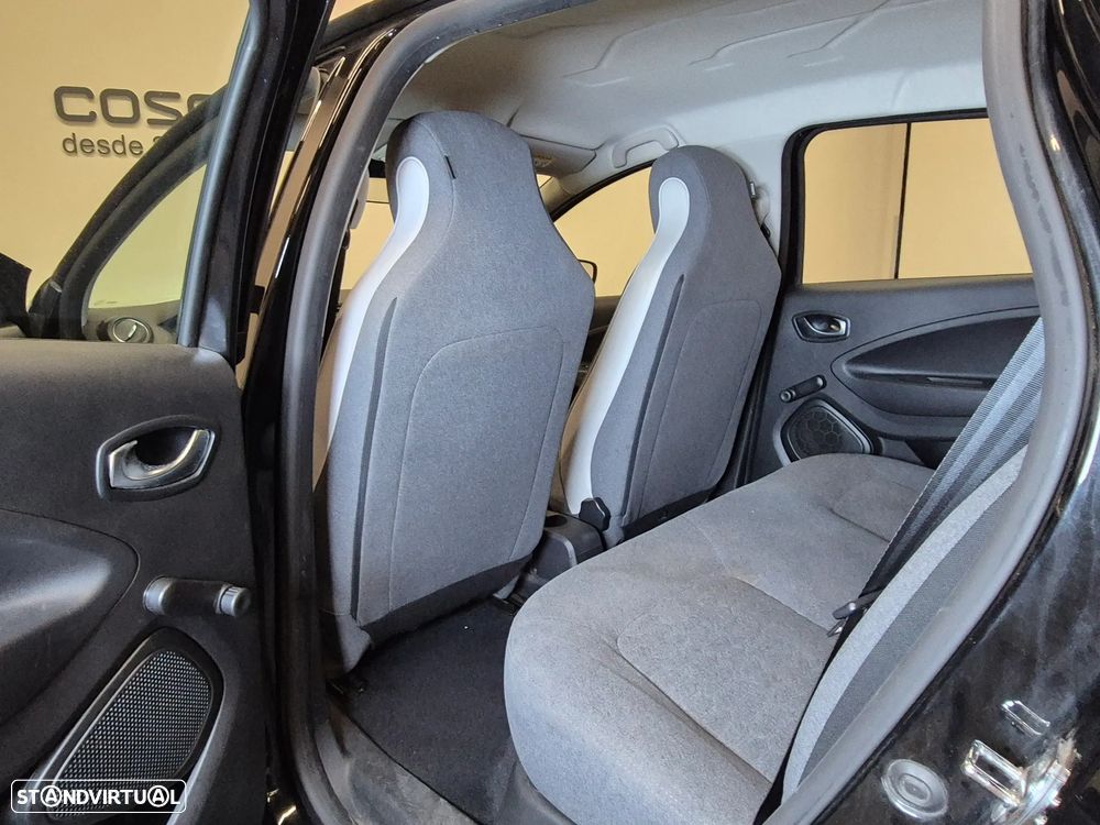 Renault Zoe (c/ Bateria) Limited 50 - 36