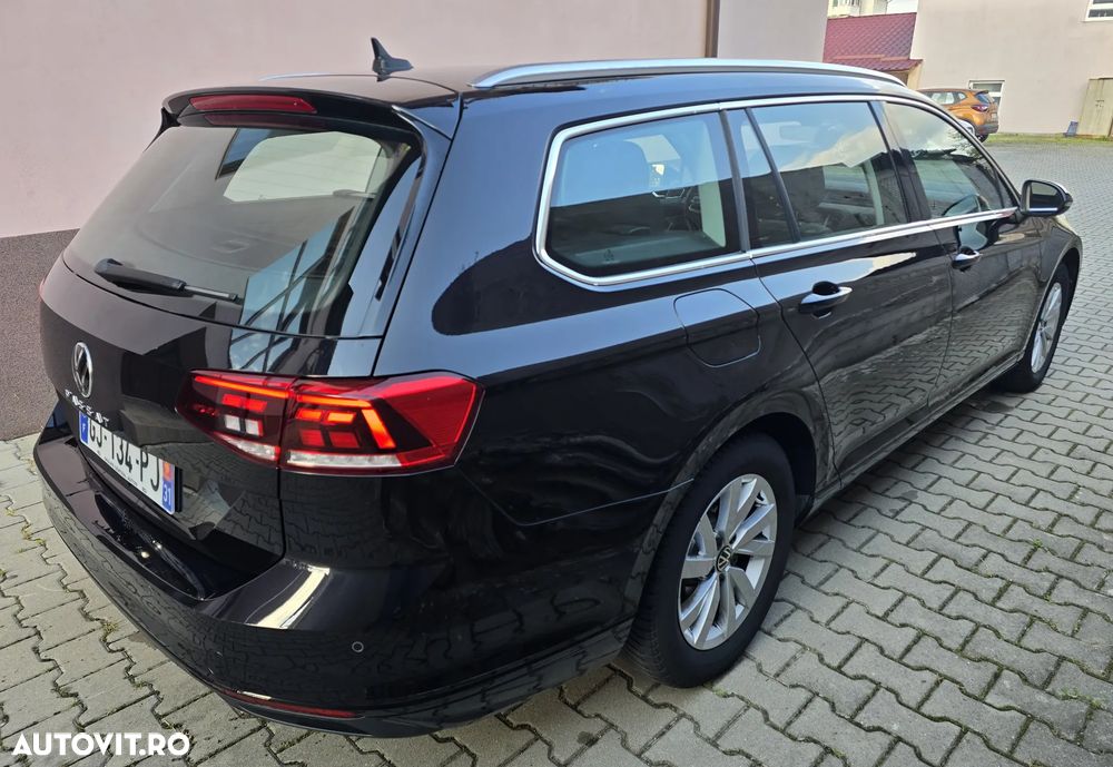 VOLKSWAGEN Passat 2023 — imagine 19