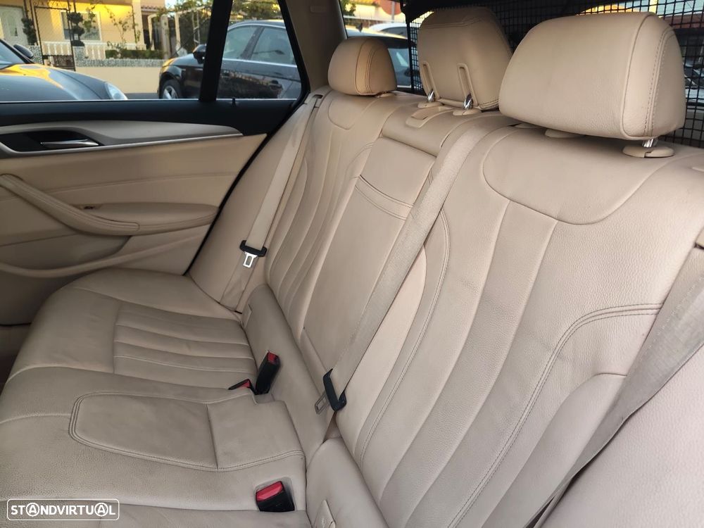 BMW 520 d Auto - 27