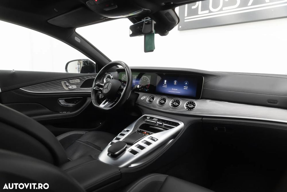 Mercedes-Benz AMG GT 4-door Coupe 43 4Matic+ Speedshift TCT 9G - 38