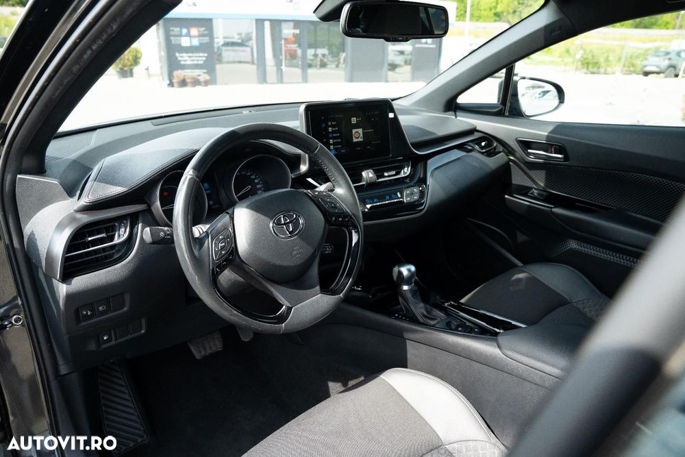 Toyota C-HR - 5