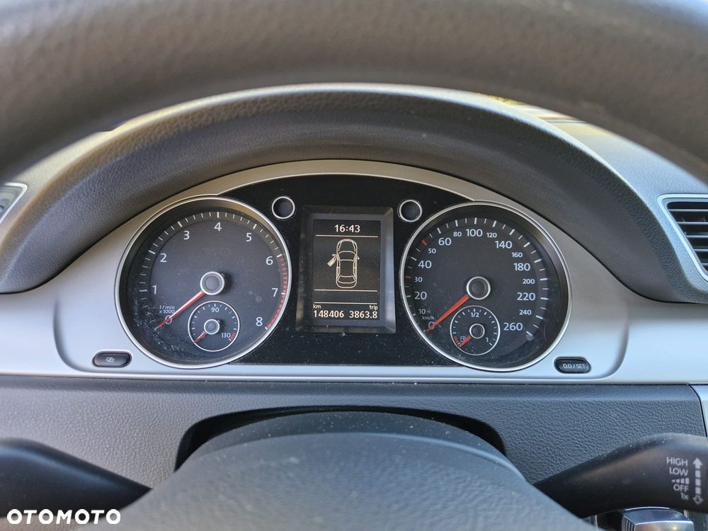 Volkswagen Passat 1.4 TSI BlueMotion Technology Trendline - 8