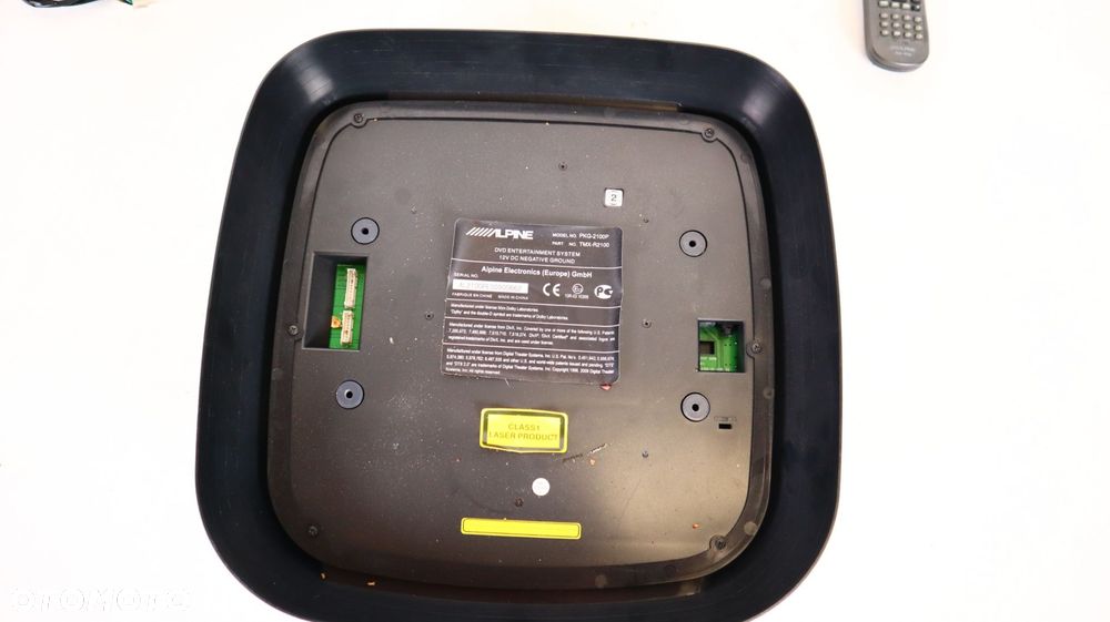 TOYOTA LAND CRUISER 200 PODSUFITKOWY MONITOR ALPINE - 8