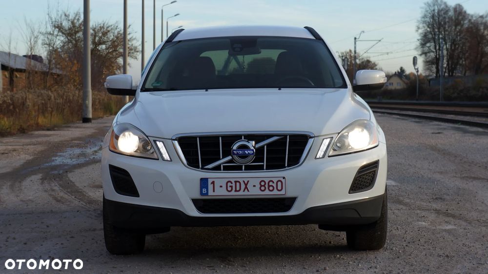 Volvo XC 60 D3 Momentum - 7