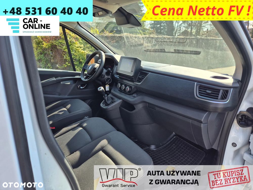 Renault Trafic - 16