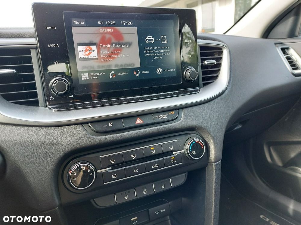 Kia Ceed - 23