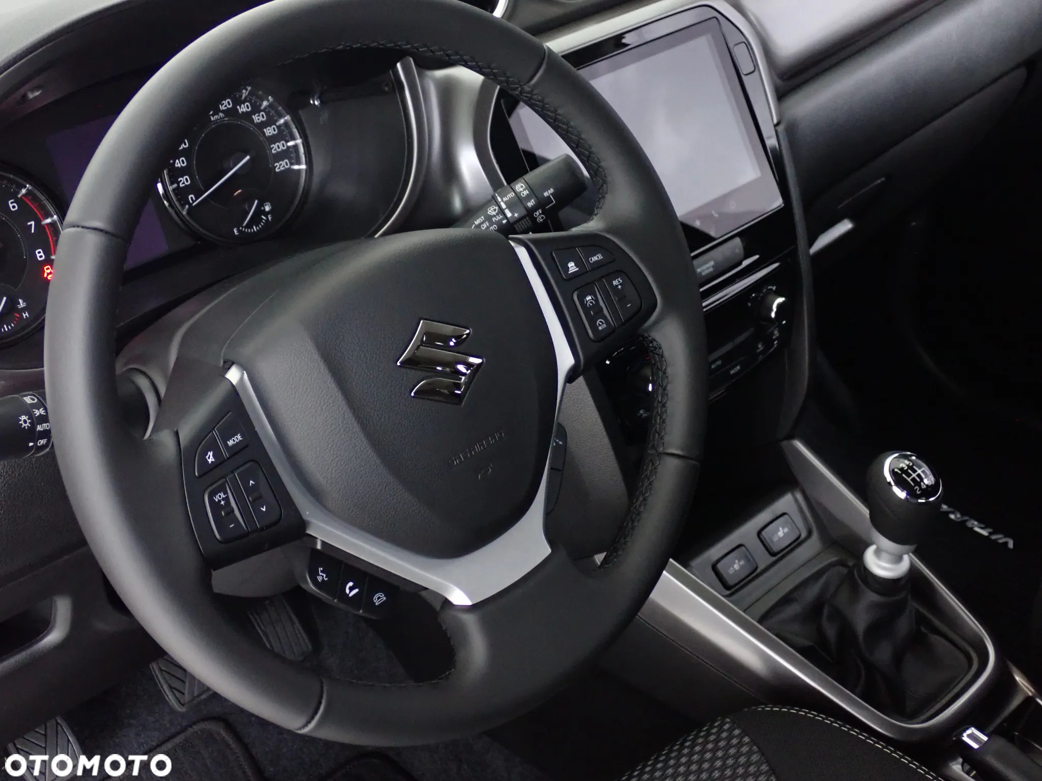Suzuki Vitara 1.4 Boosterjet mHEV Premium Plus 4WD - 10