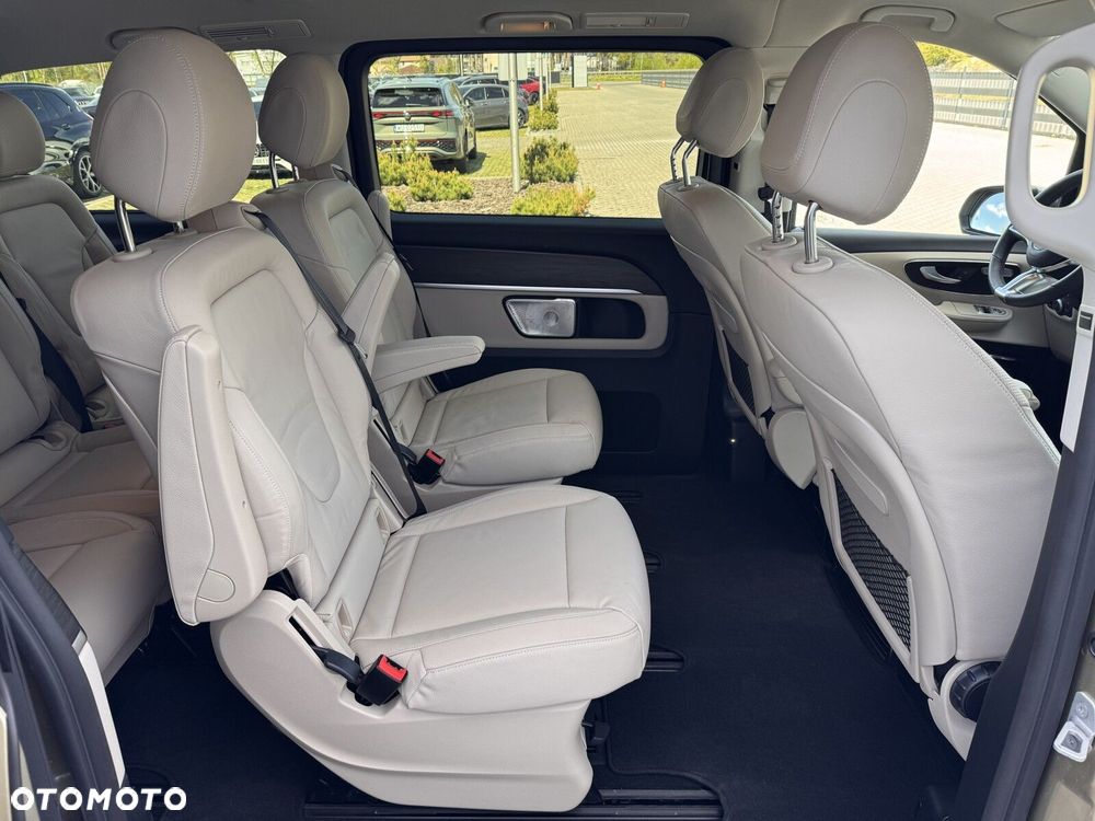 Mercedes-Benz Klasa V 250 d 4-Matic 9G-Tronic Avantgarde (d³ugi) - 17