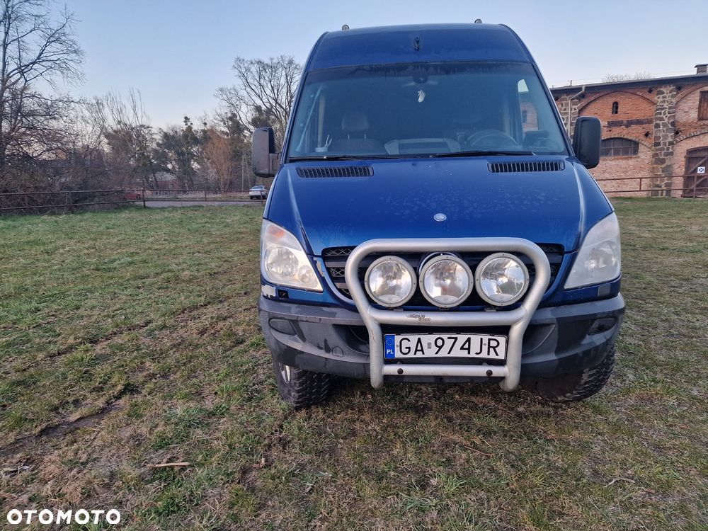 Mercedes-Benz Sprinter - 3