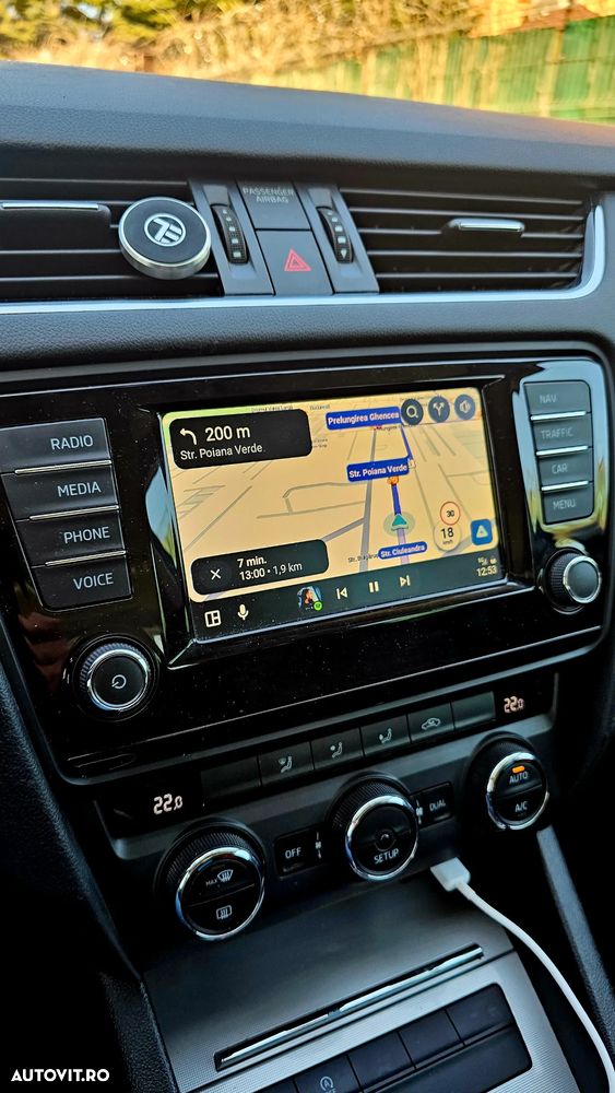 Skoda Octavia 1.4 TSI Ambition - 9