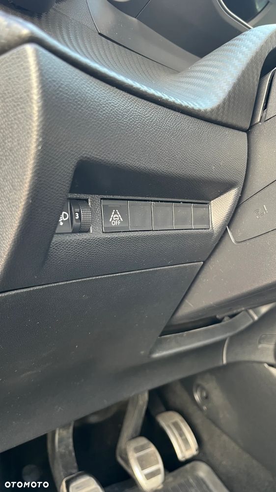 Peugeot 2008 PureTech 130 GPF Stop&Start Allure - 9