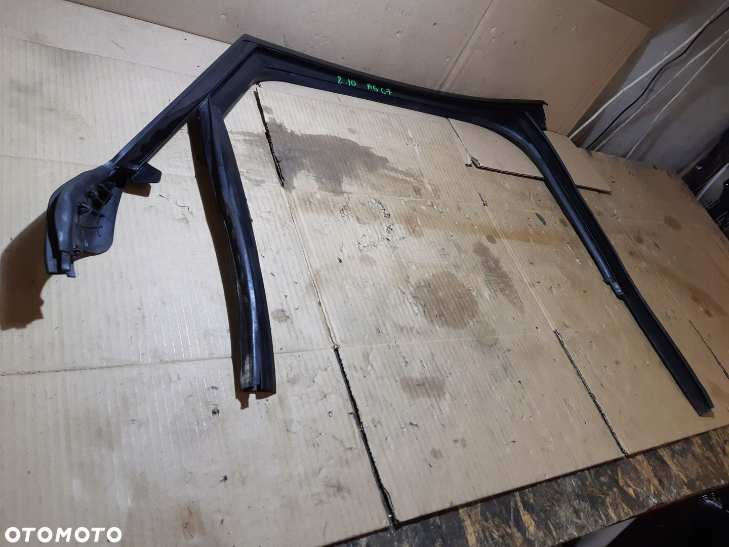 AUDI A6 C7 LIFT USZCZELKA LISTWA DRZWI PRAWY TYŁ 4G5839432 - 2