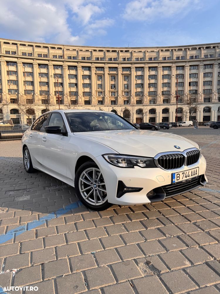 BMW Seria 3 320d Aut. Edition Luxury Line Purity - 1
