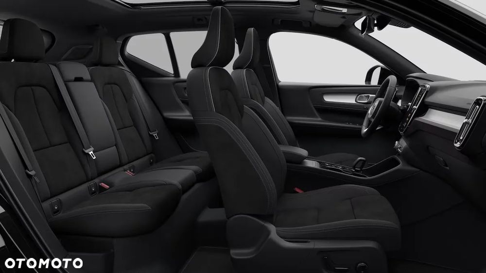 Volvo XC 40 B4 Ultra Black Edition - 13