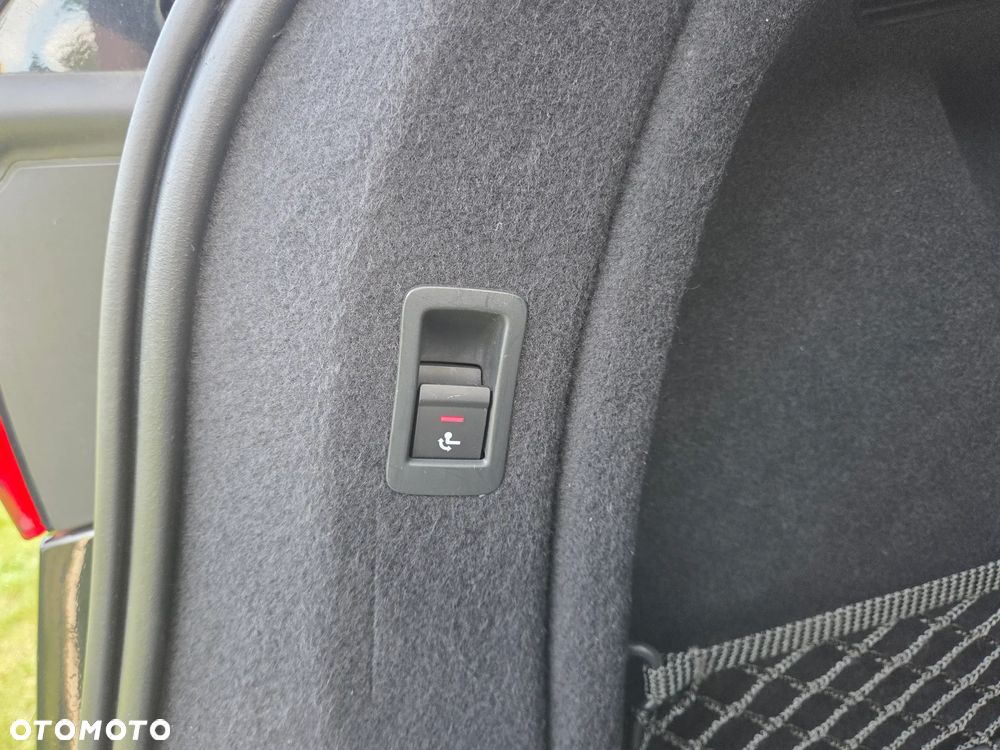 Audi A4 Avant - 9